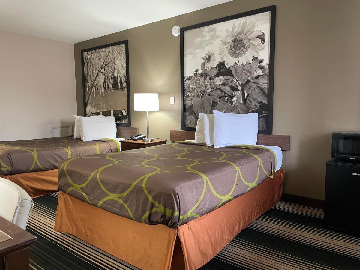 Deluxe Inn & Suites Junction City Extérieur photo
