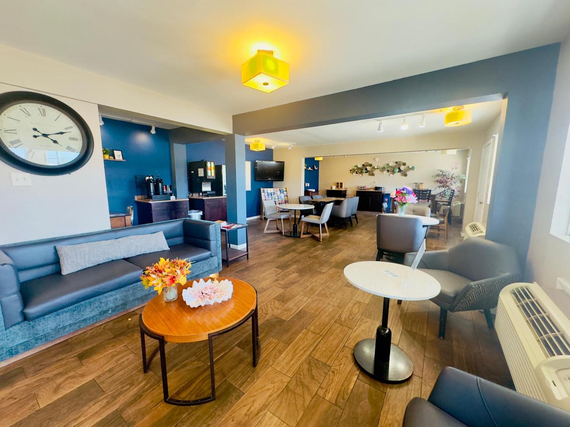 Deluxe Inn & Suites Junction City Extérieur photo